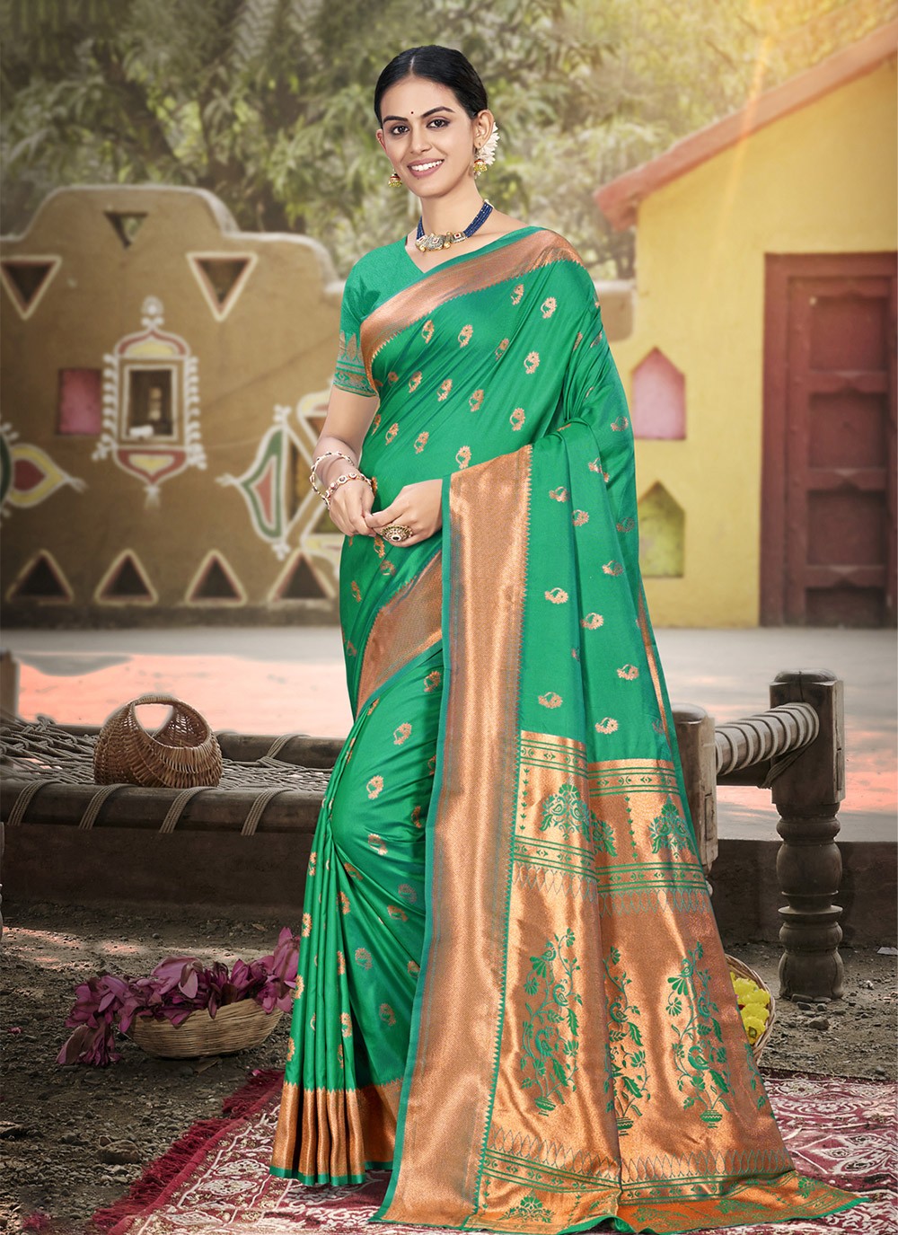 Trendy Saree Weaving Zari Green Silk Saree S12703