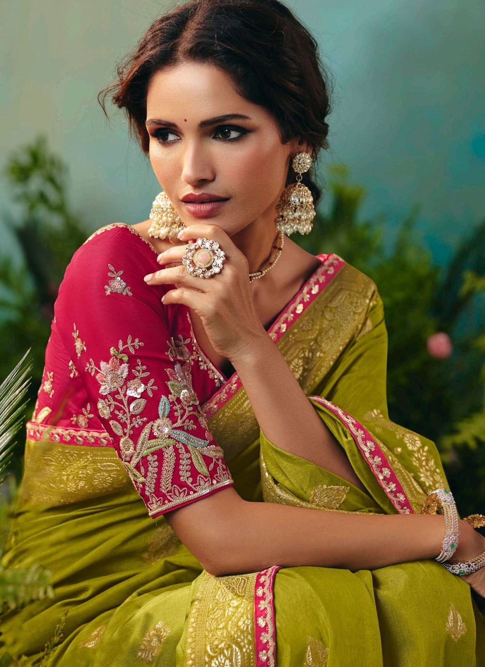Green Silk Classic Saree Embroidered, Weaving Zari S20203