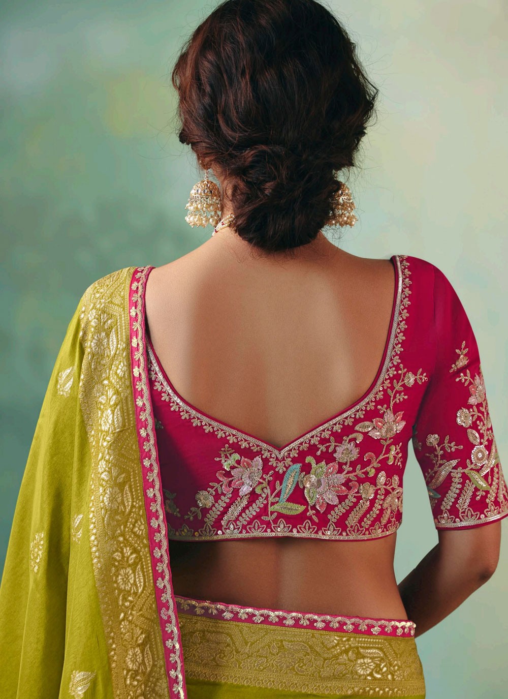 Green Silk Classic Saree Embroidered, Weaving Zari S20203