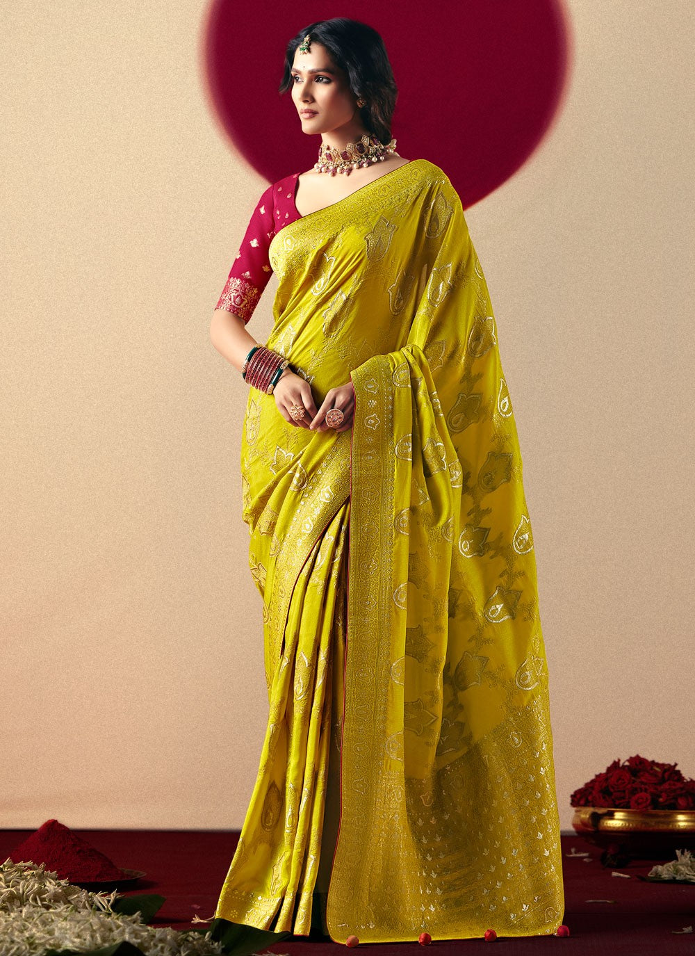 Green Viscose Contemporary Saree Weaving Zari S19419