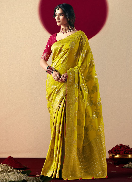 Green Viscose Contemporary Saree Weaving Zari S19419