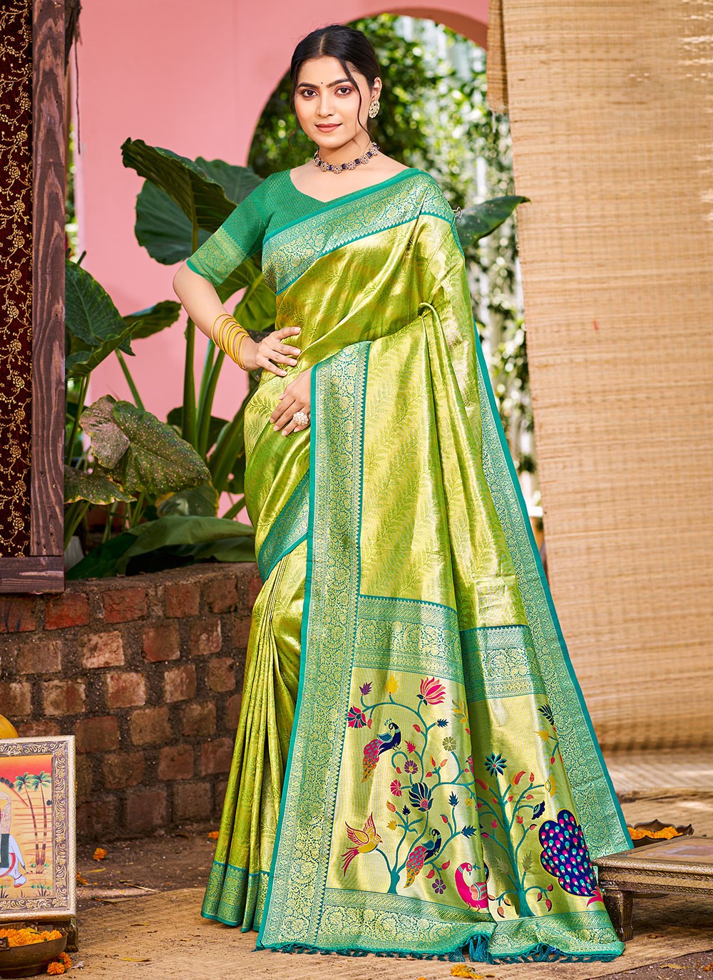 Green Kanjivaram Silk Classic Saree Weaving Zari S17764