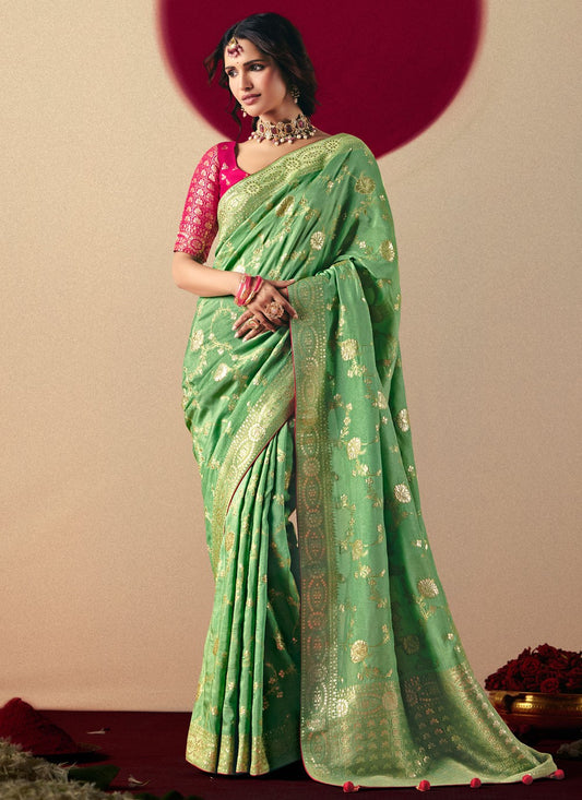 Green Viscose Classic Saree Weaving Zari S19413