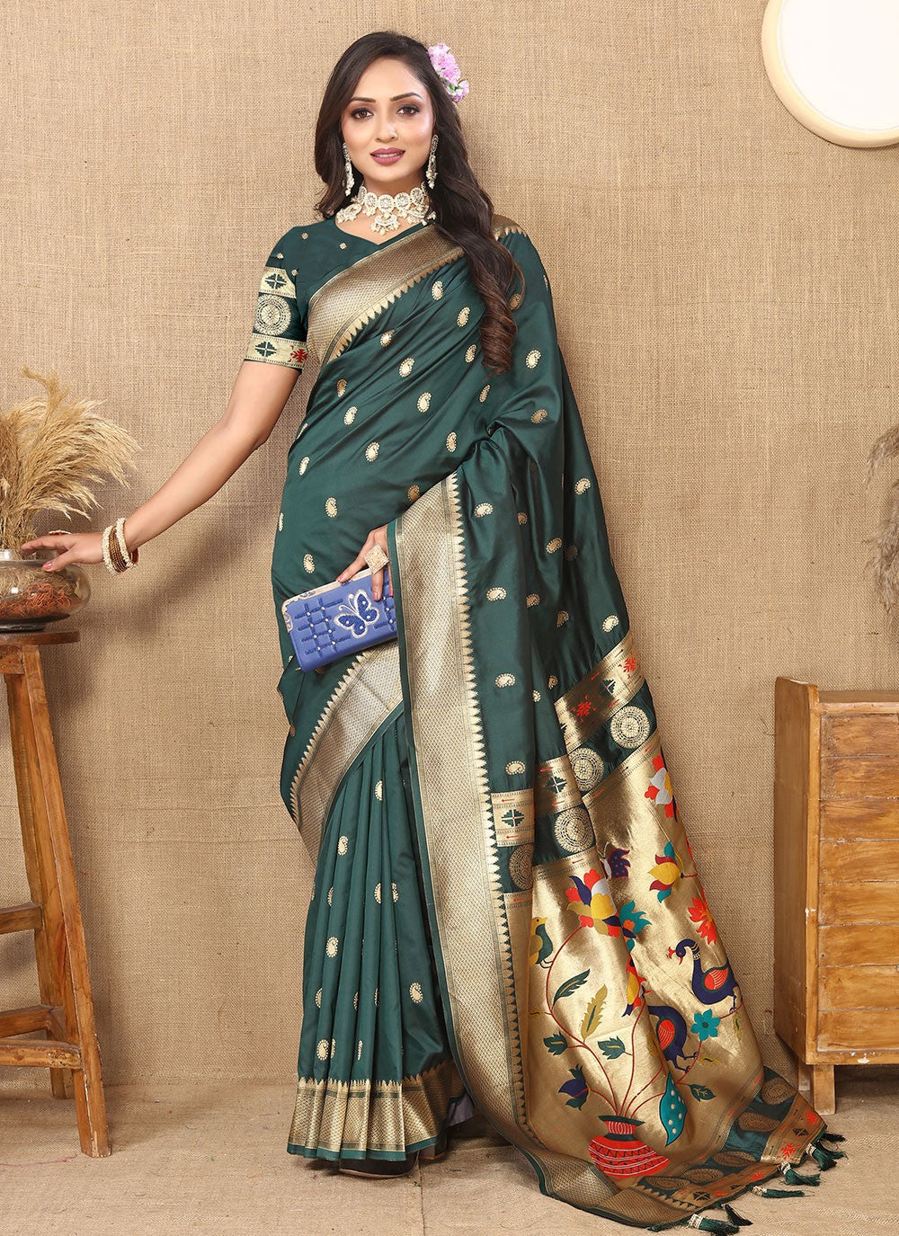 Classic Weaving Zari Silk Saree - S6196