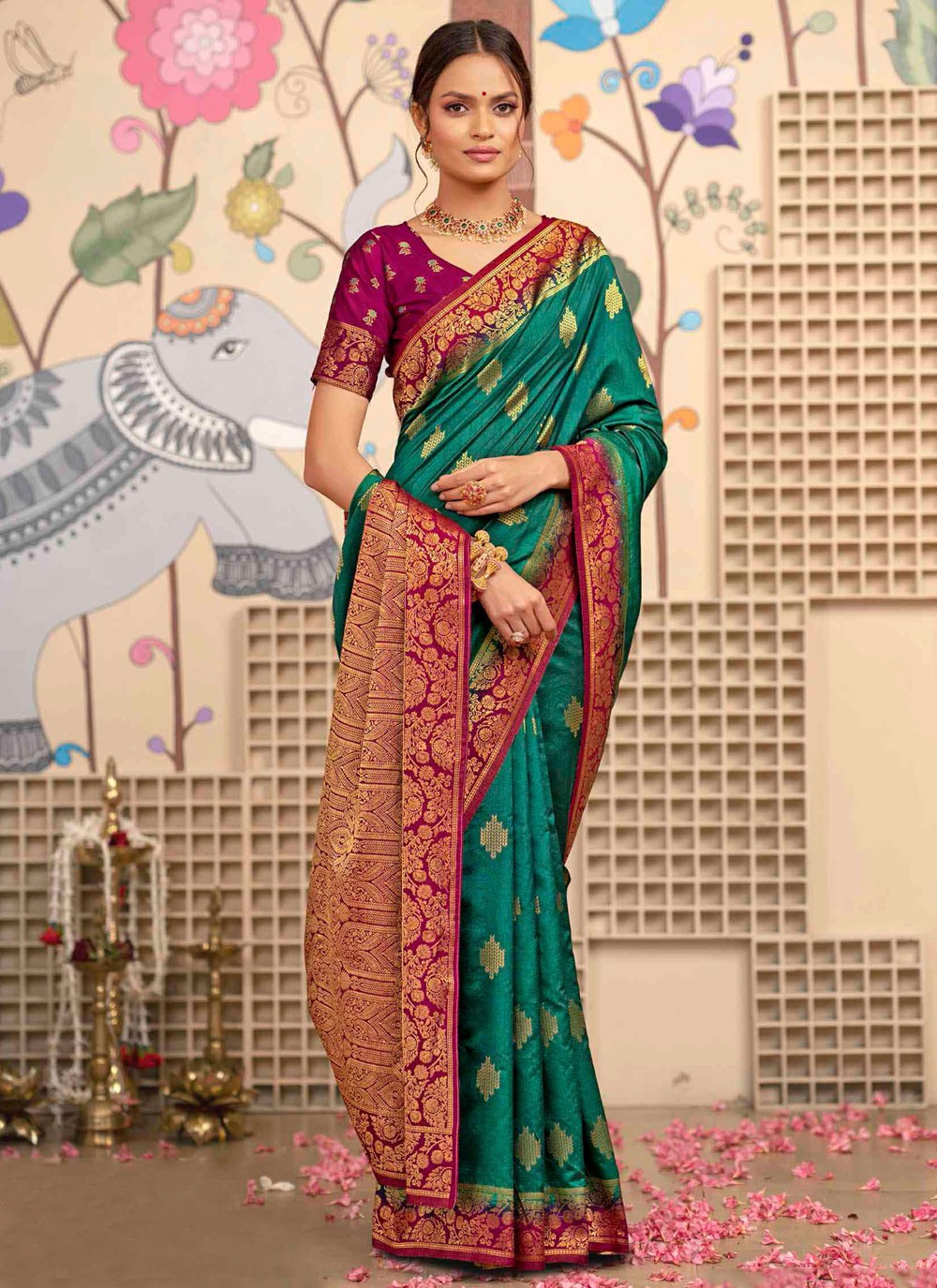 Green Silk Contemporary Saree Weaving Zari S20385