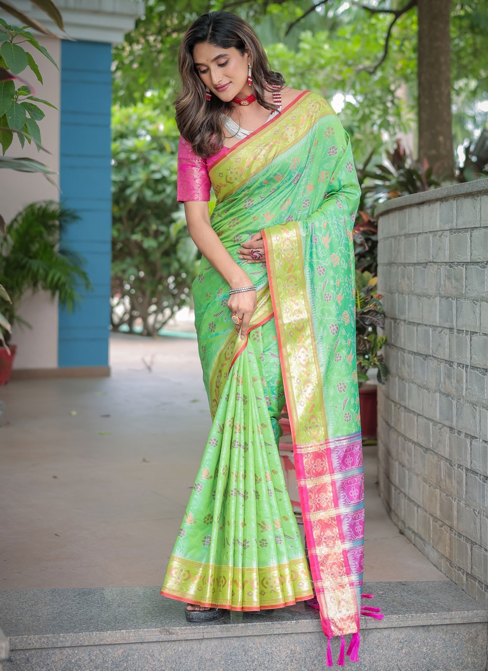 Designer Woven Green Patola Silk S12434