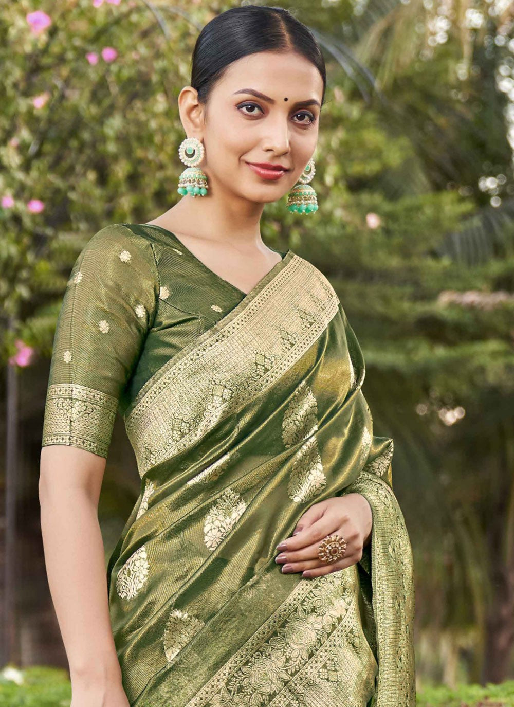Classic Woven Shimmer, Silk Saree - S7031