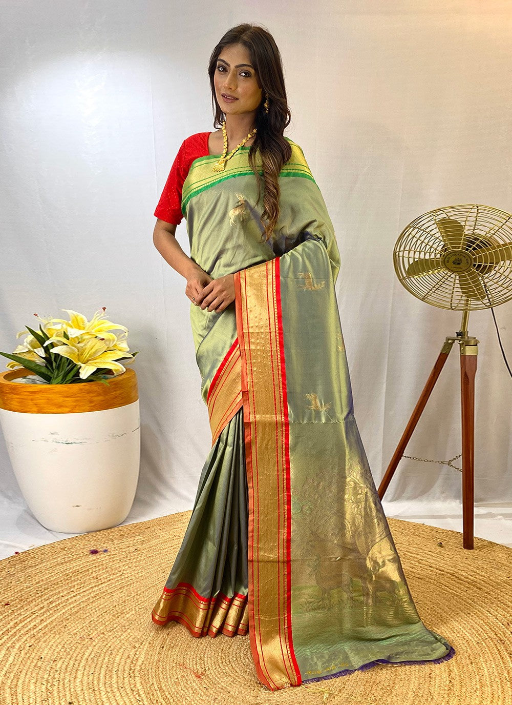Classic Woven Silk Saree - S8442