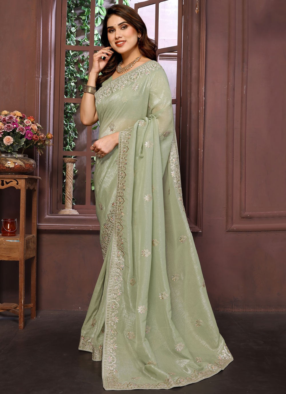 Green Pure Crepe Contemporary Saree Embroidered, Zari S15740