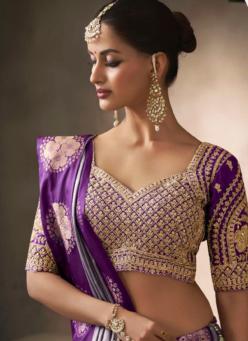 Grey Satin Silk Contemporary Saree Weaving Zari, Zari S19204