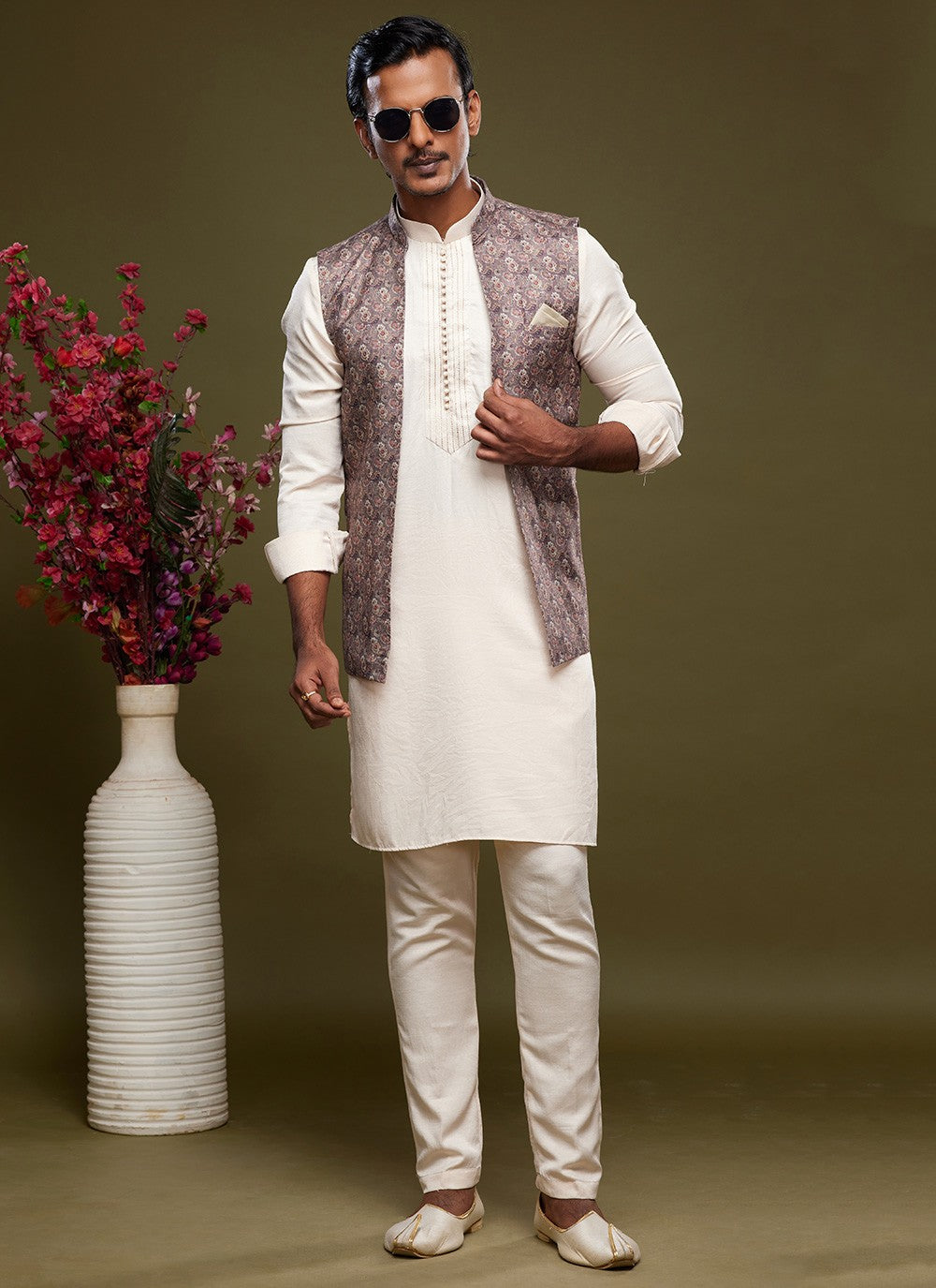 Digital Print Banarasi Silk Grey, Off White Kurta Payjama With Jacket - M6079
