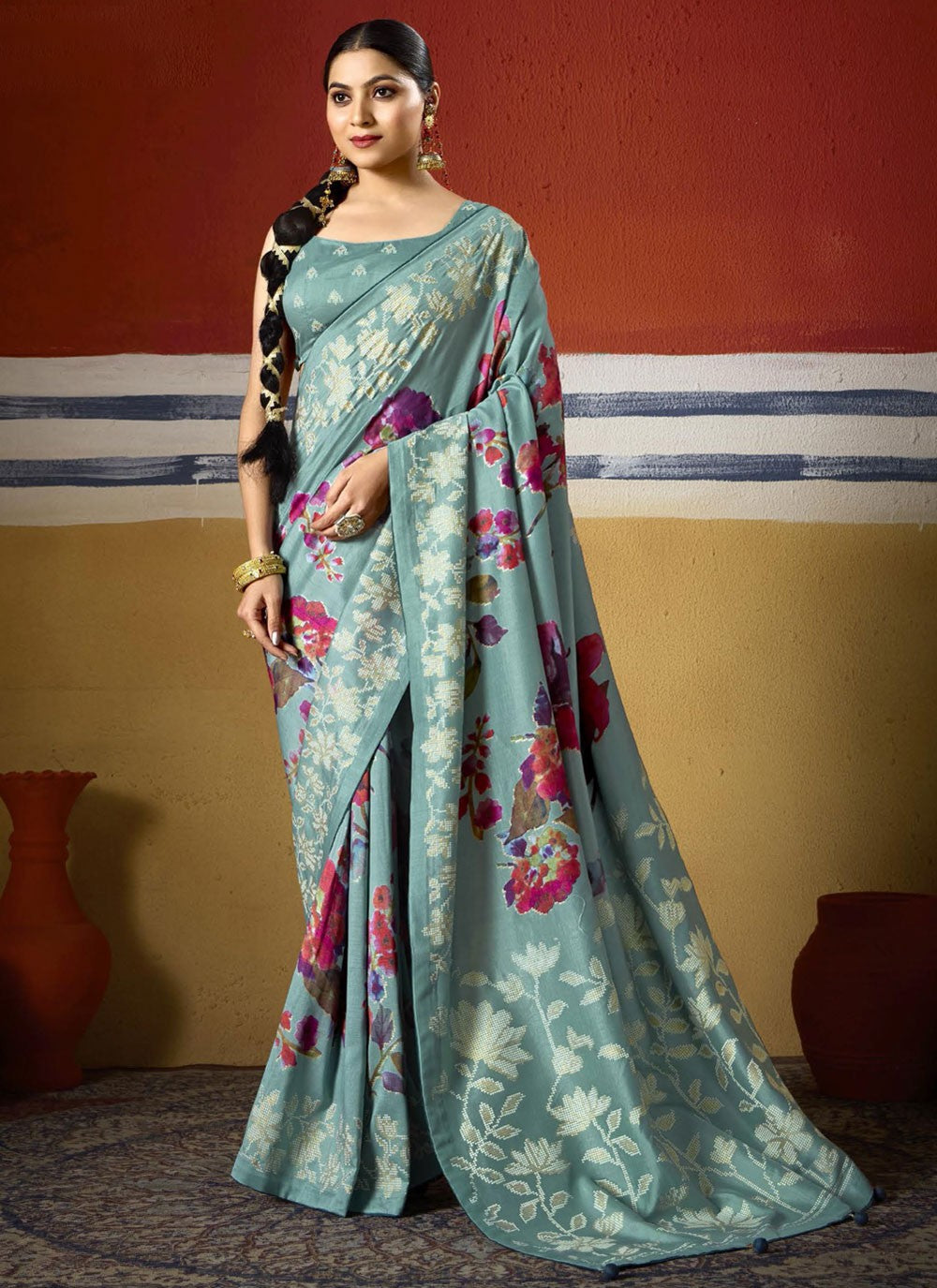 Grey Silk Traditional Saree Printed S17108