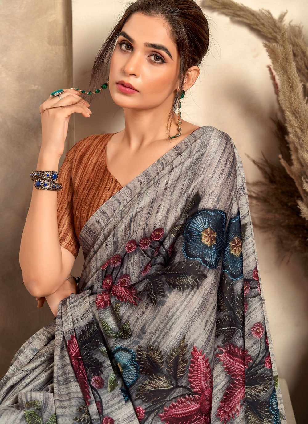 Casual Abstract Print Satin Saree - S6316