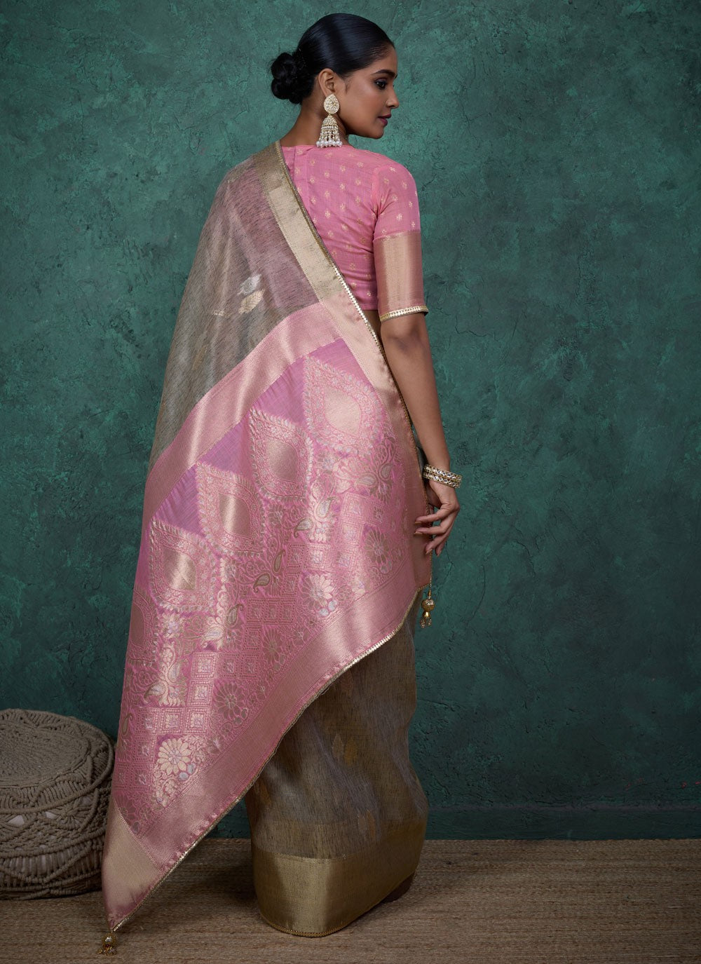 Grey Linen Designer Saree Woven, Zari S15712