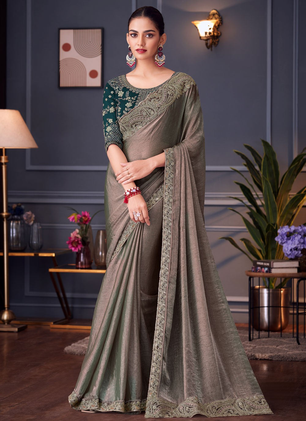 Grey Silk Traditional Saree Border Work, Cut Work, Embroidered, Zari S16685