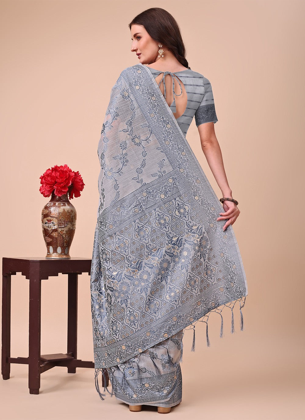 Weaving Zari Cotton Grey Contemporary Saree S15126