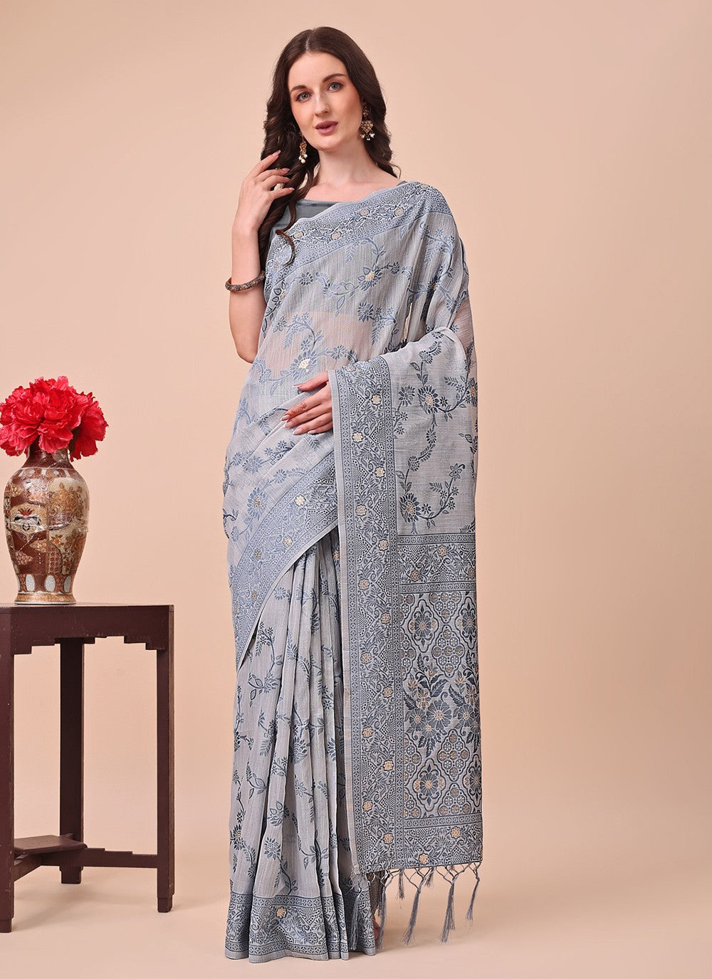 Weaving Zari Cotton Grey Contemporary Saree S15126