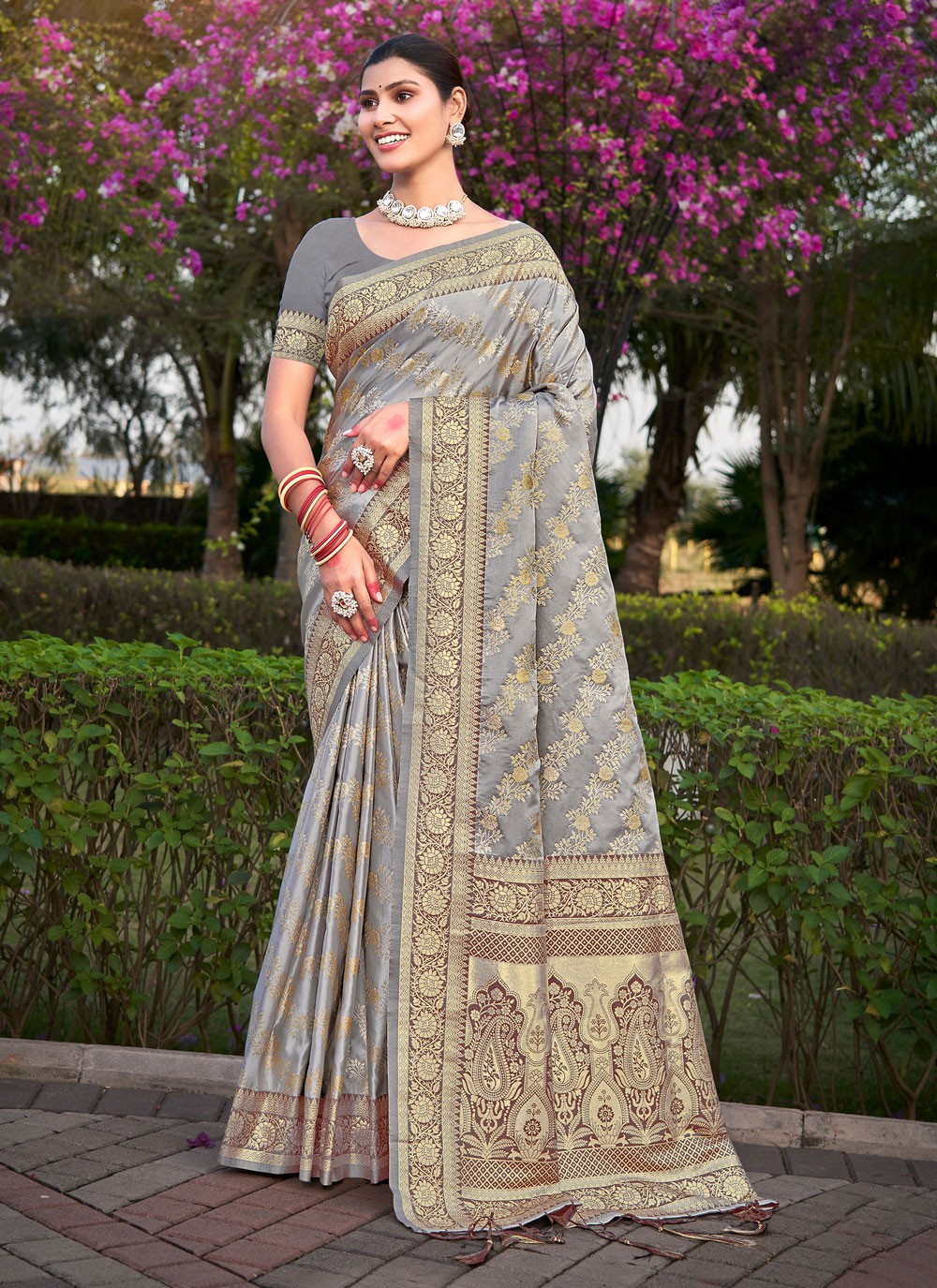 Traditional Foliage Prints Silk Saree - S5543