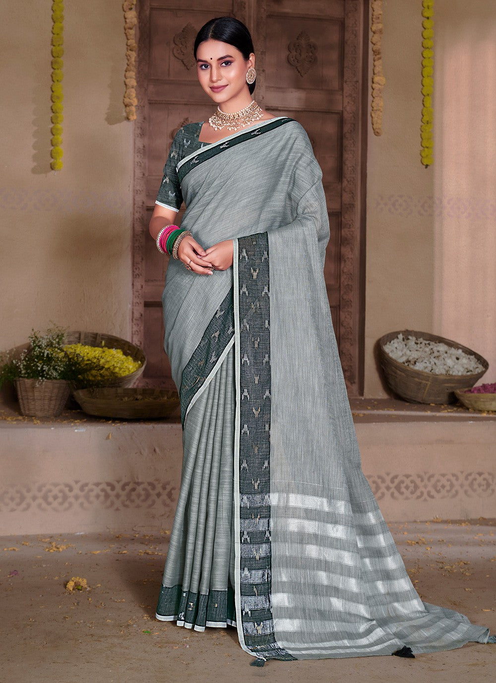 Casual Woven Linen Saree - S4455