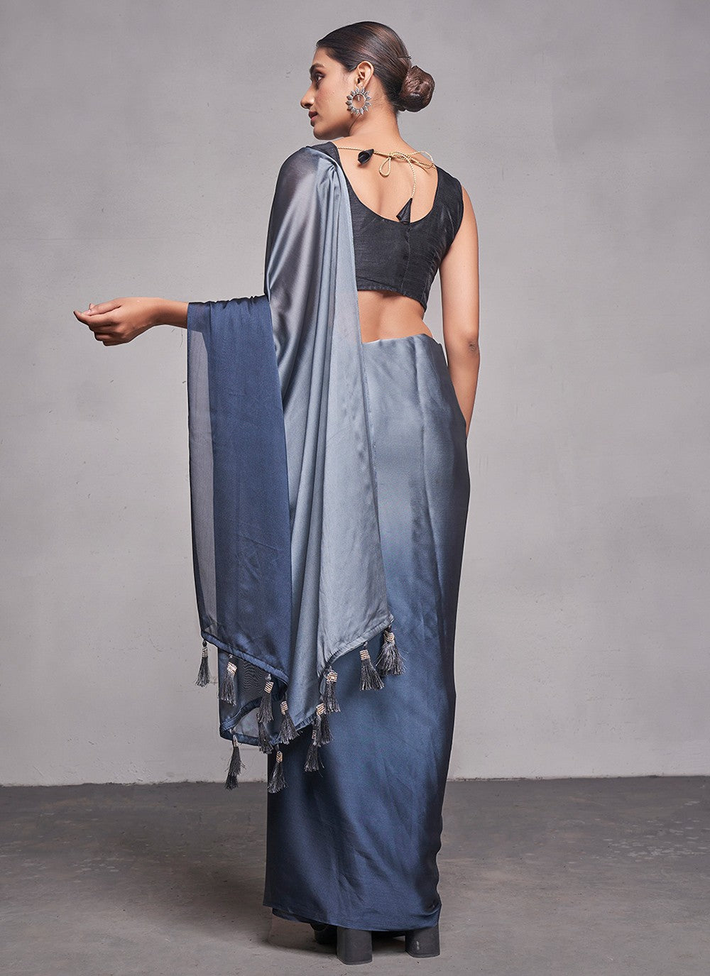 Classic Plain Rangoli Saree - S4784