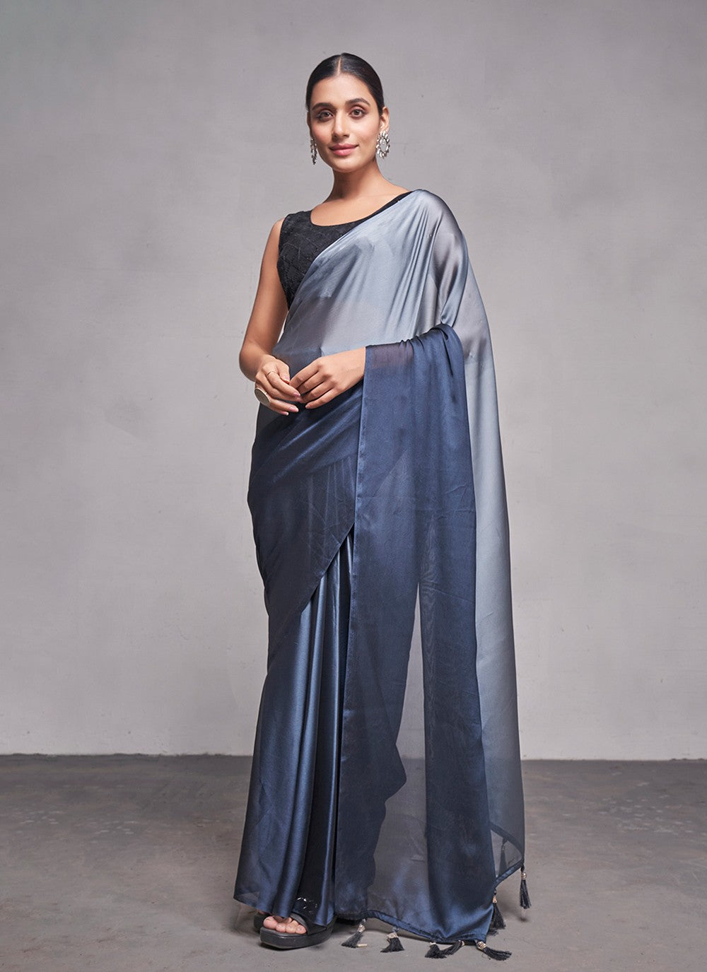 Classic Plain Rangoli Saree - S4784
