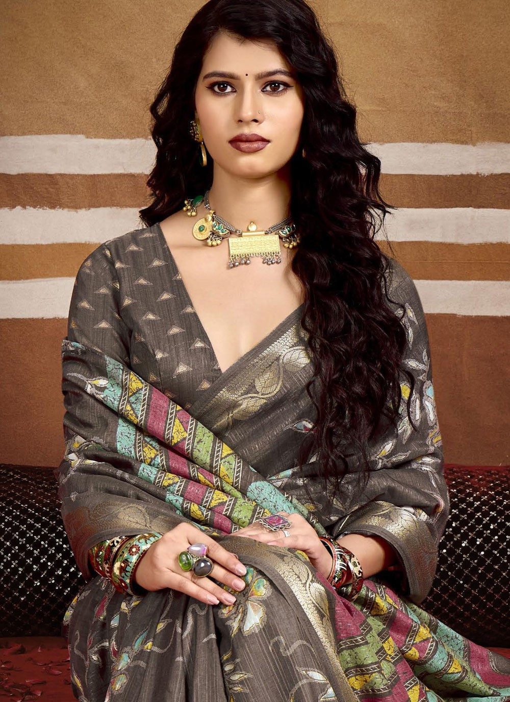 Grey Silk Classic Saree Printed, Weaving Zari S16248