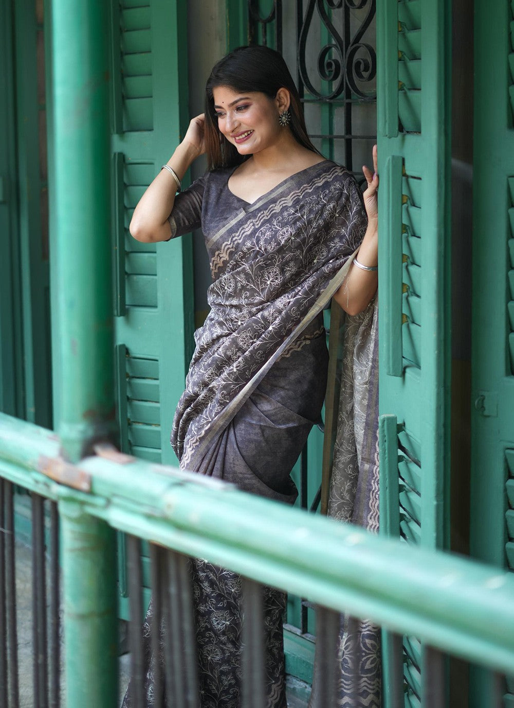 Classic Printed Tussar Silk Saree - S7112