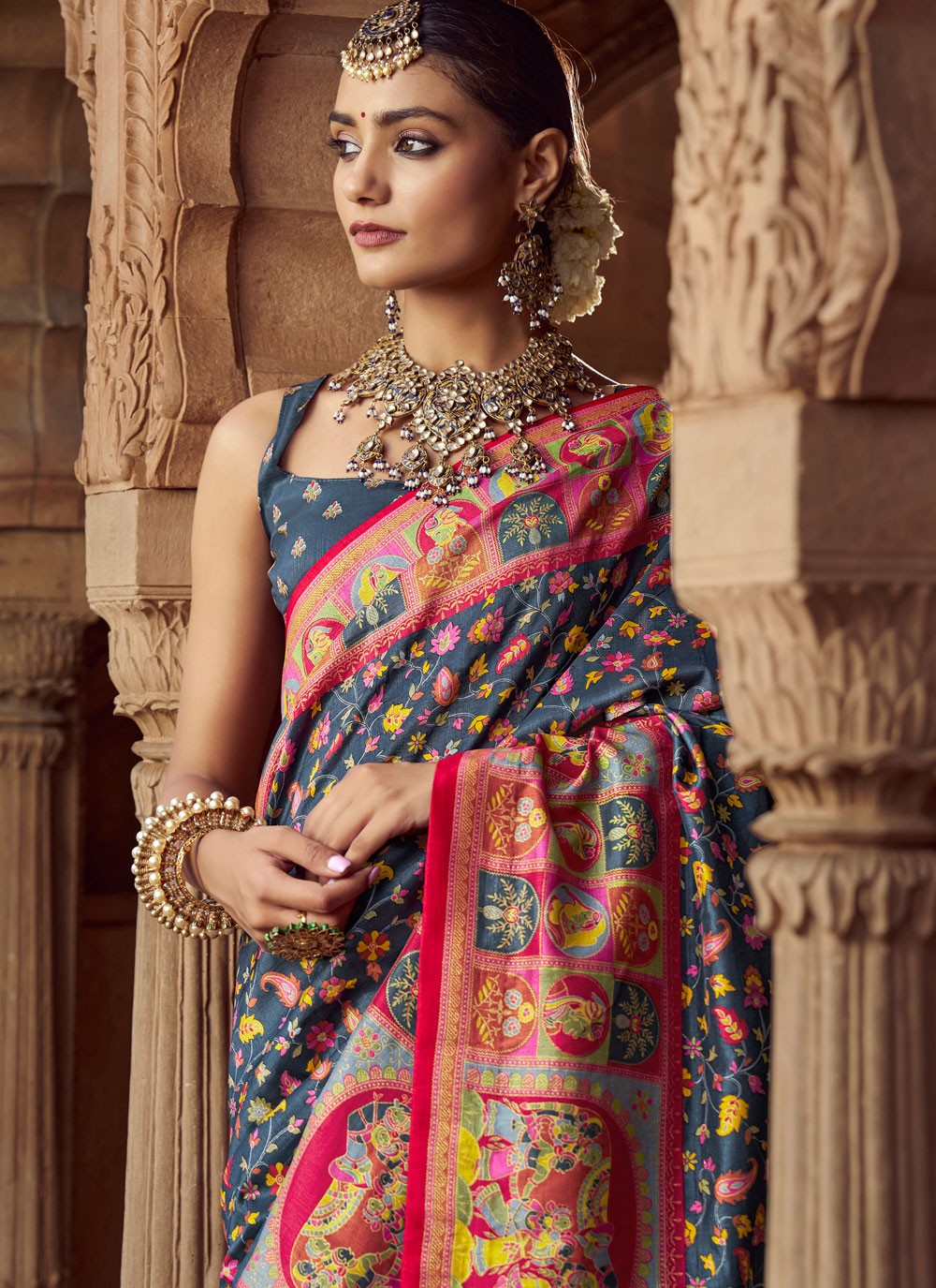 Grey Silk Trendy Saree Printed S19695