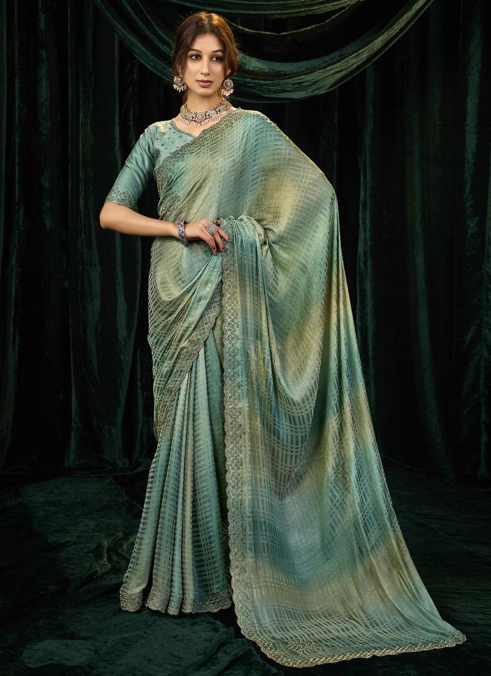 Grey Silk Contemporary Saree Beads, Border Work, Thread S19290
