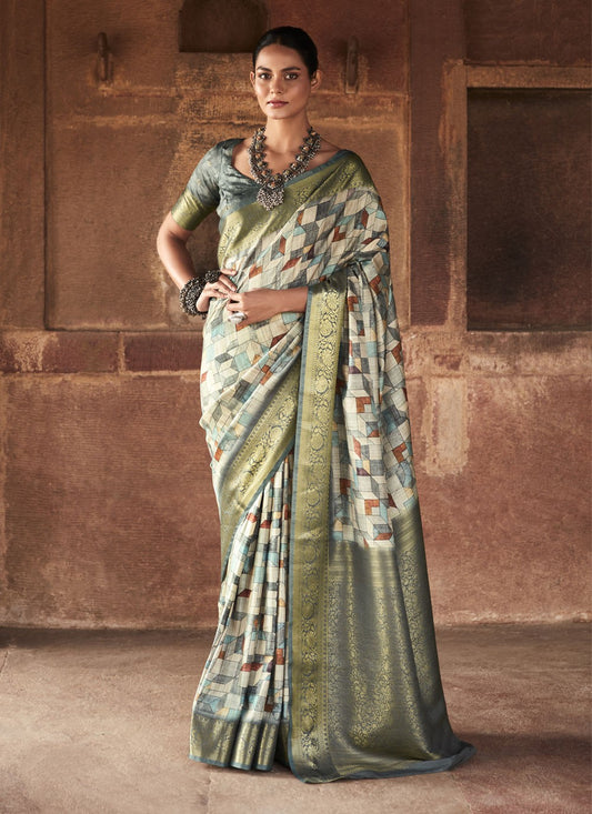 Trendy Weaving Zari Handloom Silk Saree - S4322