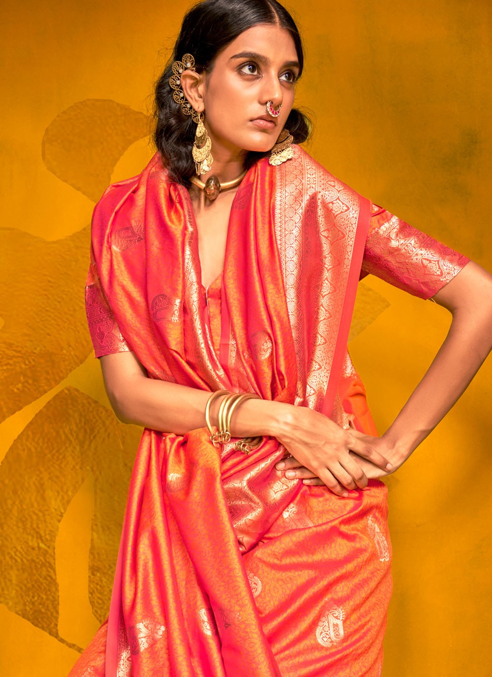 Classic Saree Weaving Zari Orange Handloom Silk Saree S13182