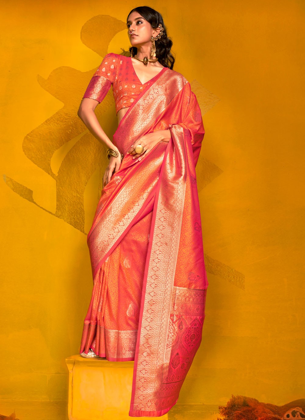 Classic Saree Weaving Zari Orange Handloom Silk Saree S13182