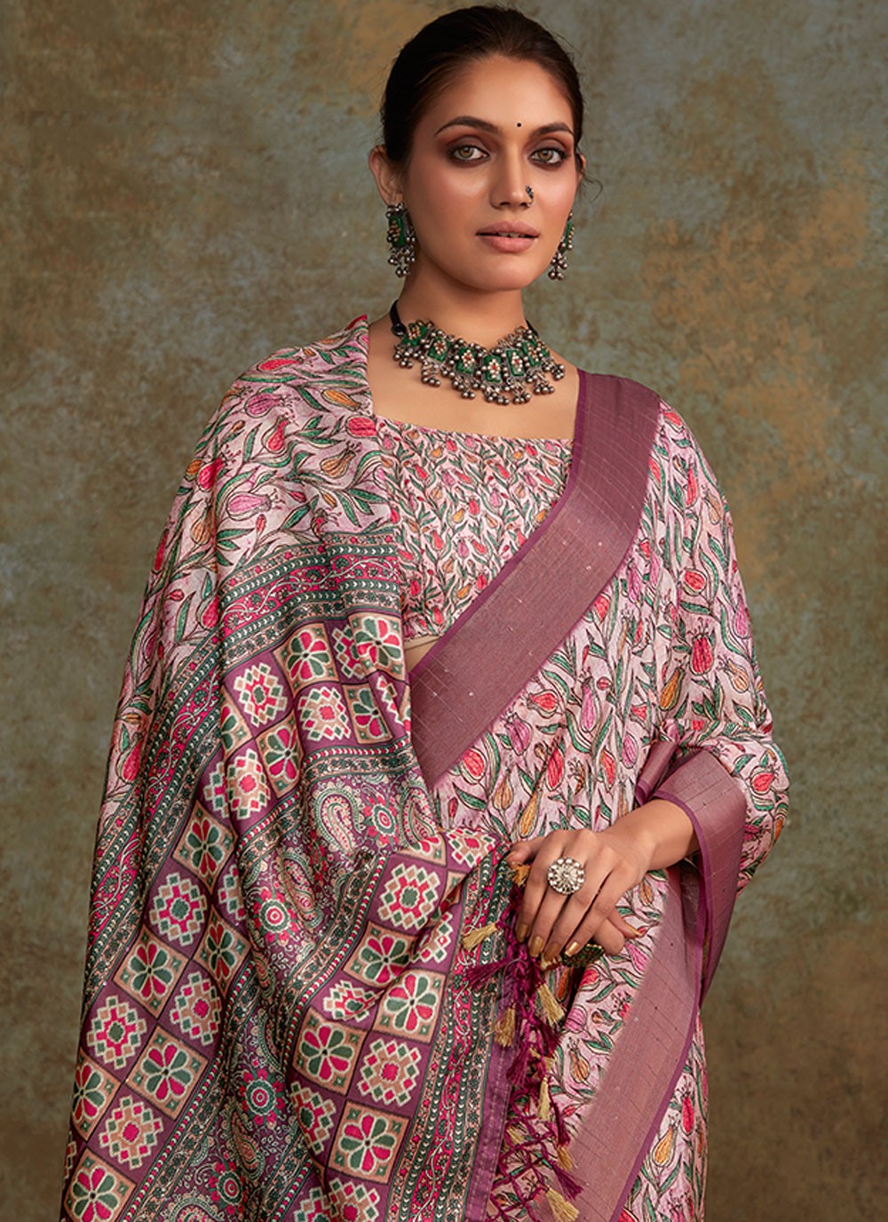 Classic Printed Handloom Silk Saree - S6674