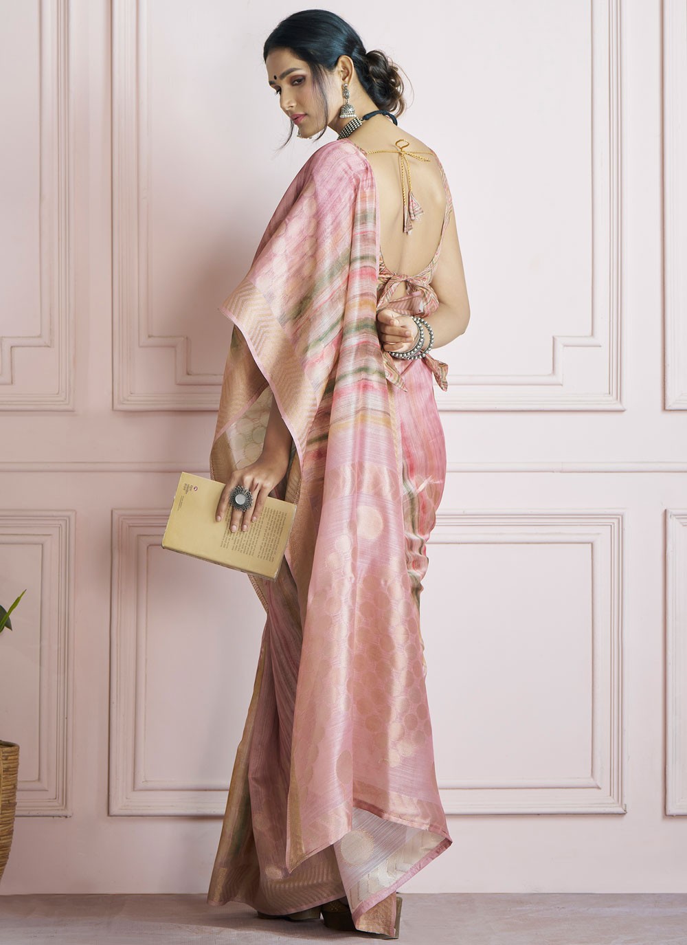 Border Work Handloom Silk Pink Saree S14828
