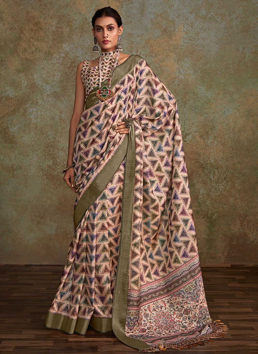 Classic Printed Handloom Silk Saree - S6674