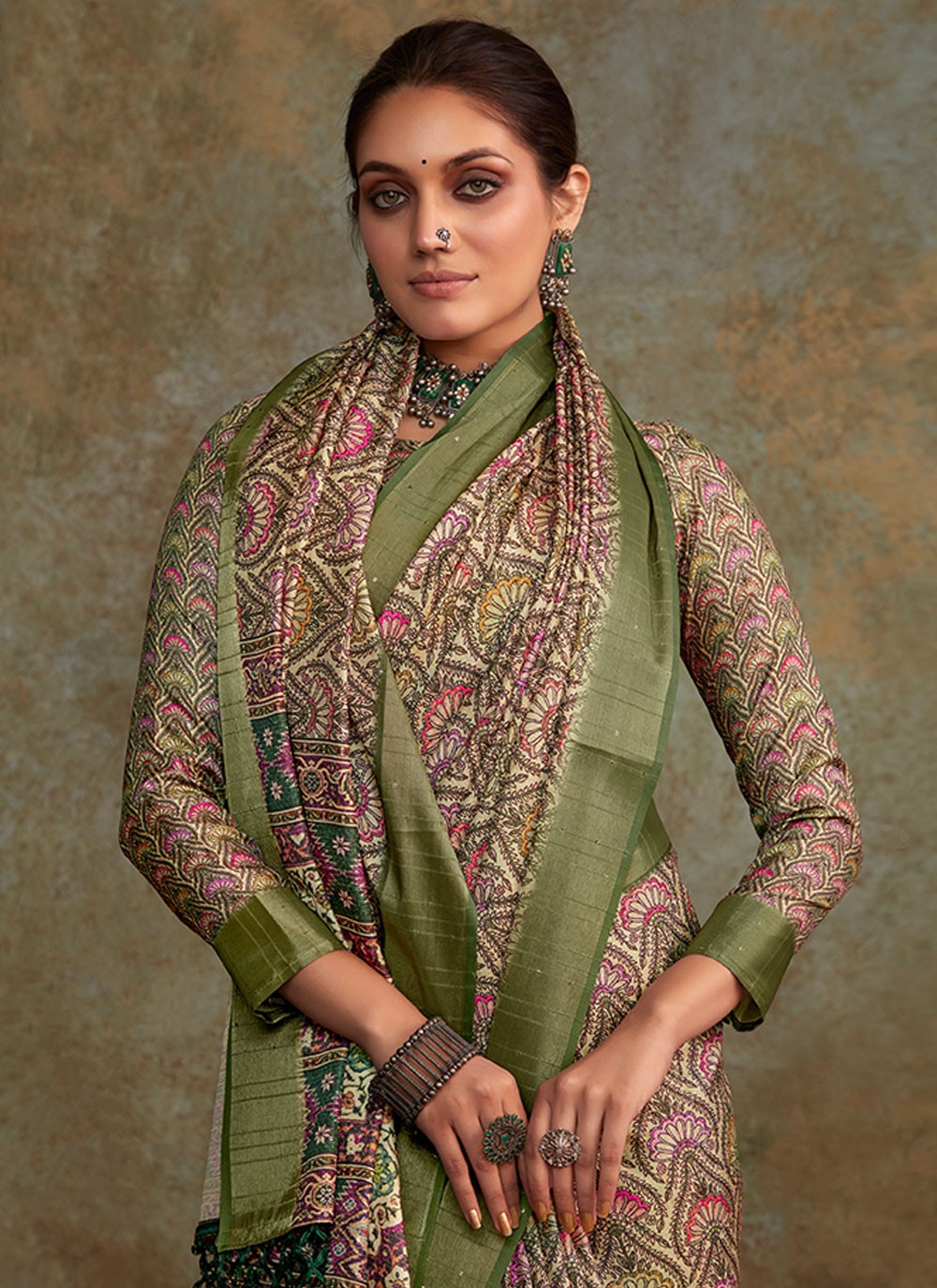 Classic Printed Handloom Silk Saree - S6674