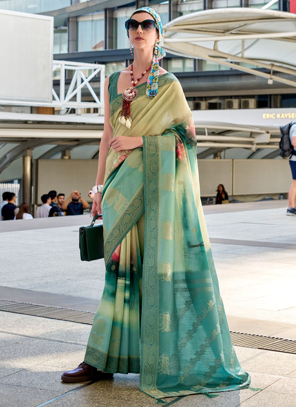 Contemporary Jacquard Work Turquoise Handloom Silk Saree S12661