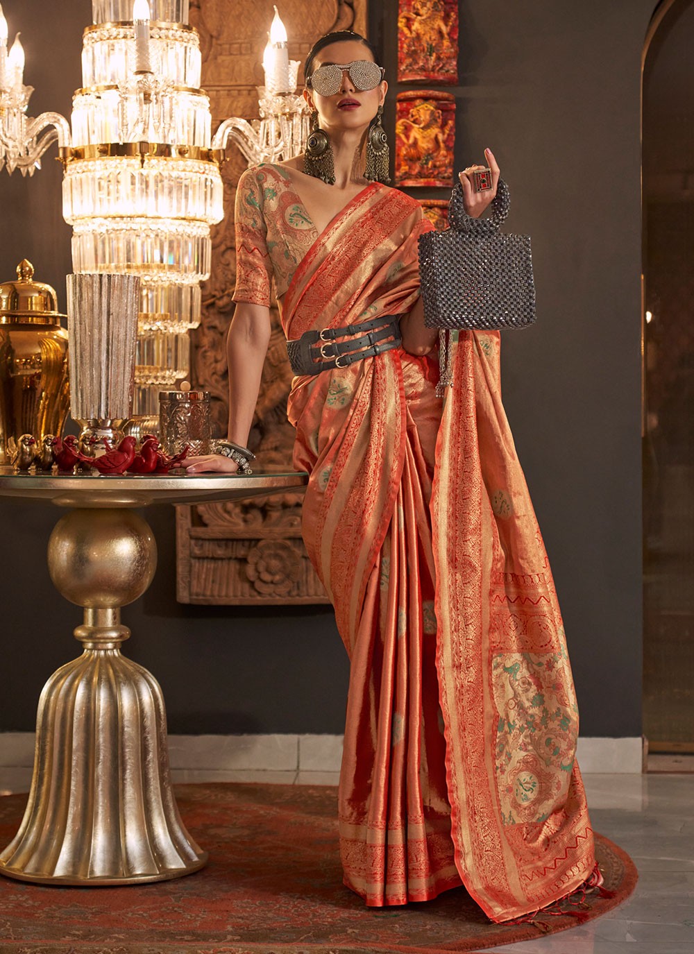 Classic Weaving Zari Handloom Silk Saree - S2854