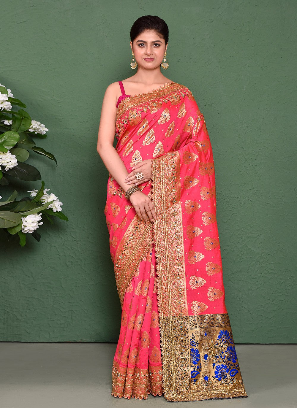 Hand Embroidery Kanjivaram Silk Pink Saree S14366
