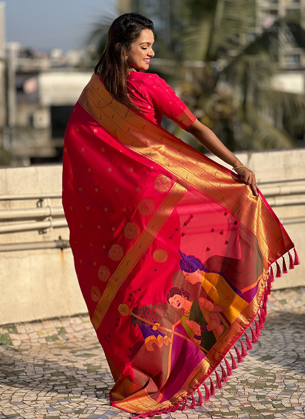 Trendy Saree Weaving Zari Hot Pink Silk Saree S13559
