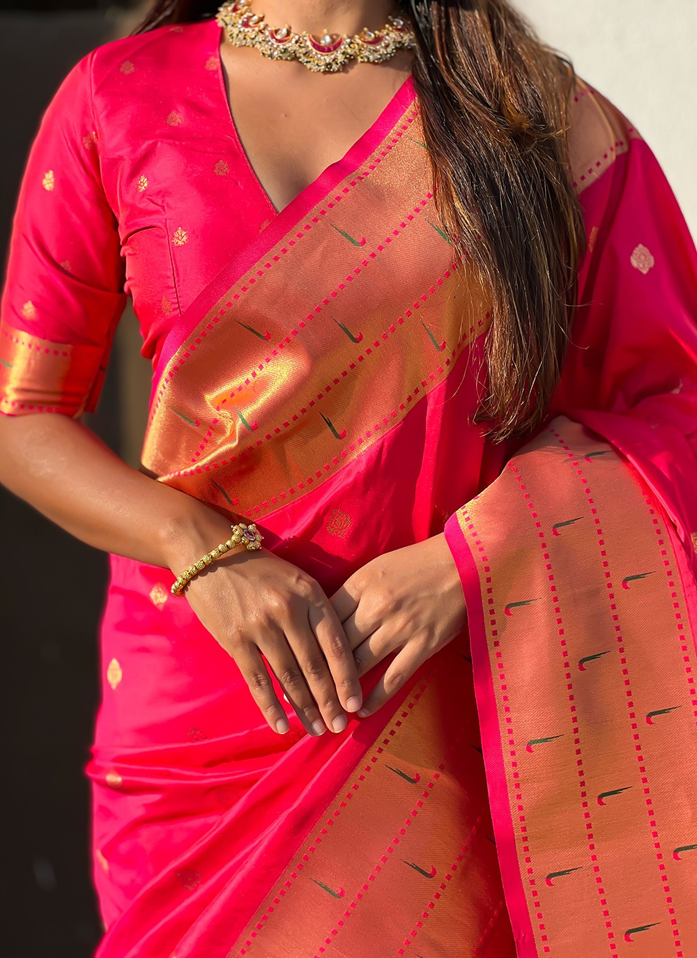 Trendy Saree Weaving Zari Hot Pink Silk Saree S13559