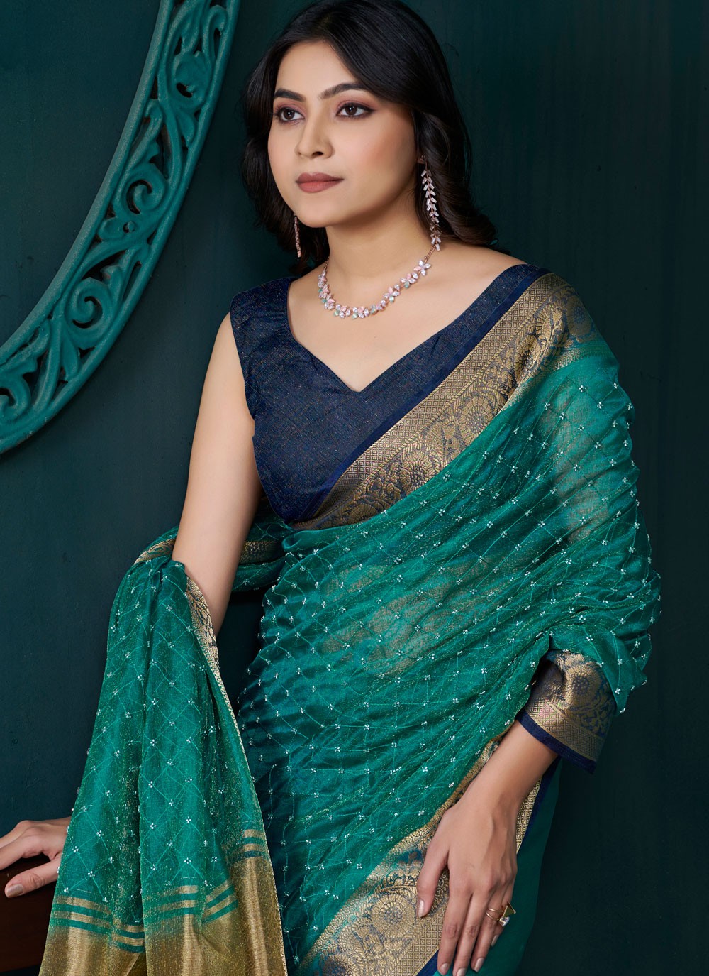 Beads Jacquard Rama Trendy Saree S15059