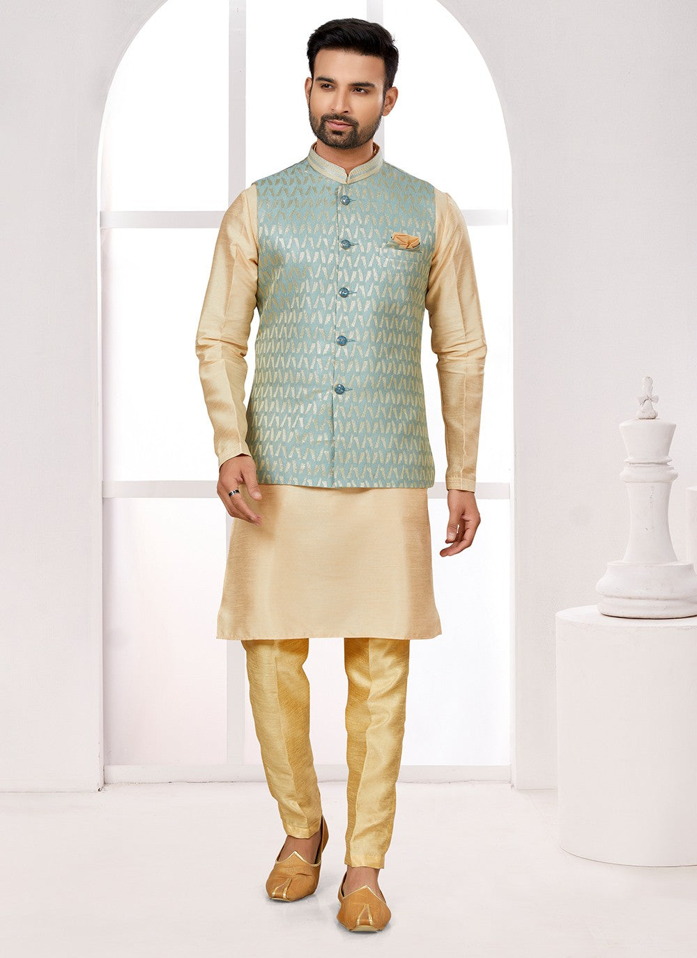 Thread Jacquard Sea Green Kurta Payjama With Jacket - M6706
