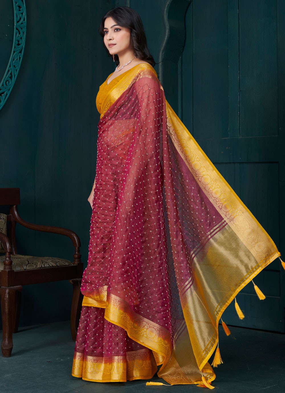 Beads Jacquard Maroon Traditional Saree S15058