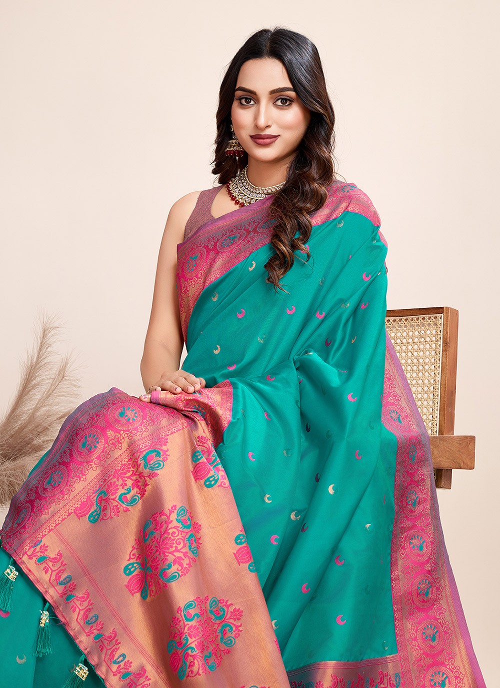Woven Jacquard Silk Saree - S12314