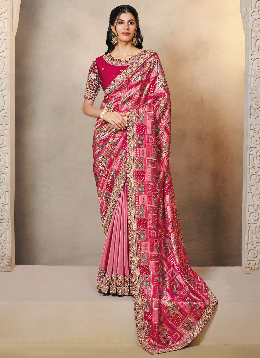 Pink Jacquard Silk Classic Saree Embroidered S20454