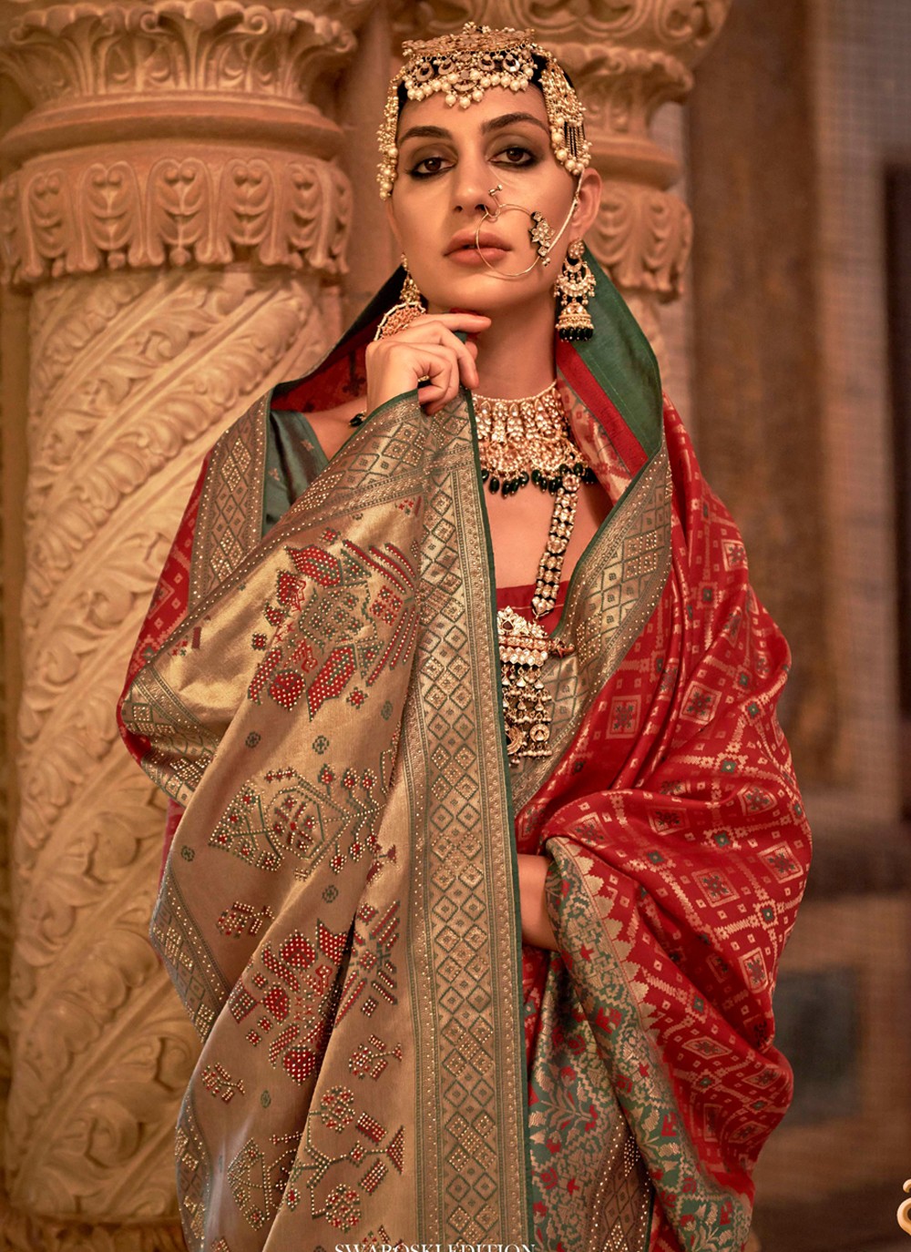 Saree Stones Jacquard Silk Saree - S3663