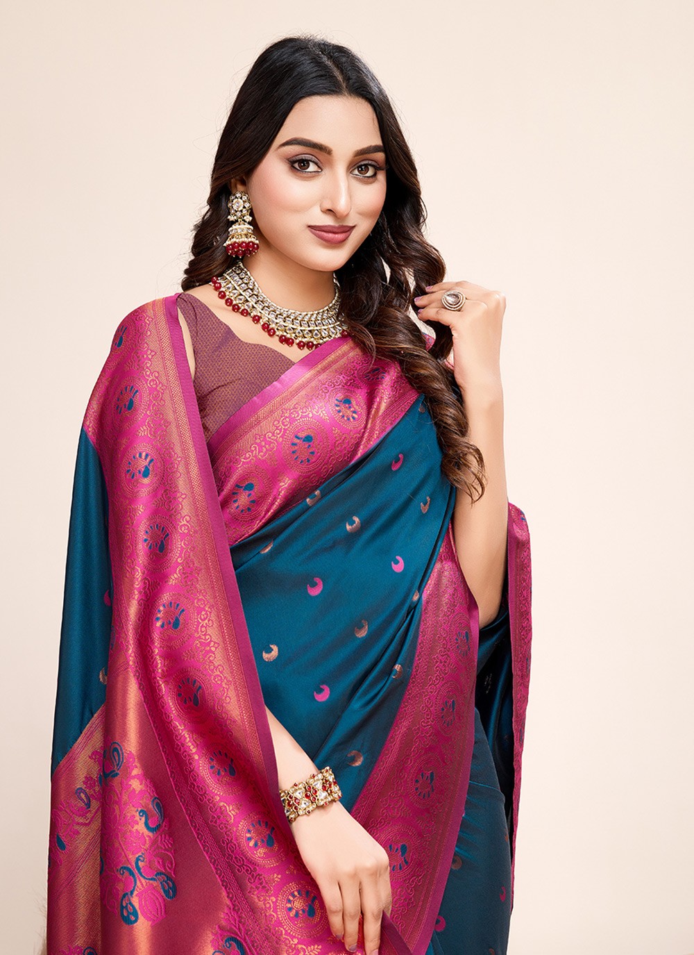 Woven Jacquard Silk Saree - S12314