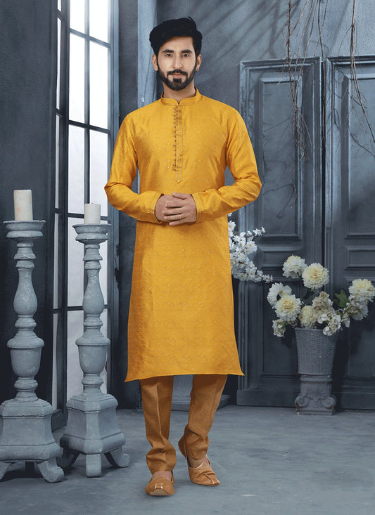 Thread Jacquard Yellow Kurta - M5642