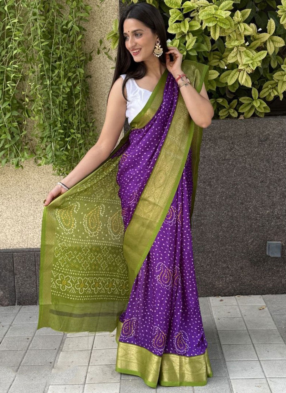 Foliage Prints, Jacquard Work Jacquard Saree - S11775